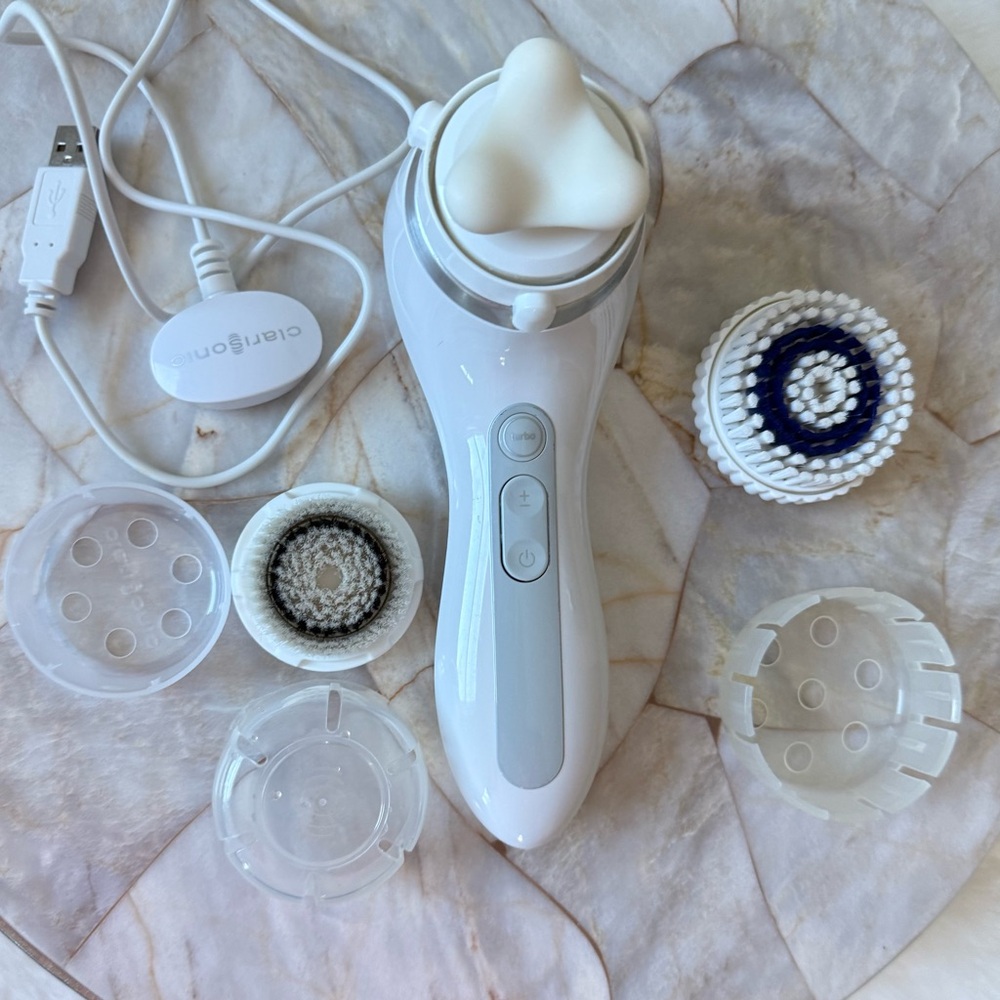 Clarisonic Smart Profile Face & Body Sonic Cleansing tool